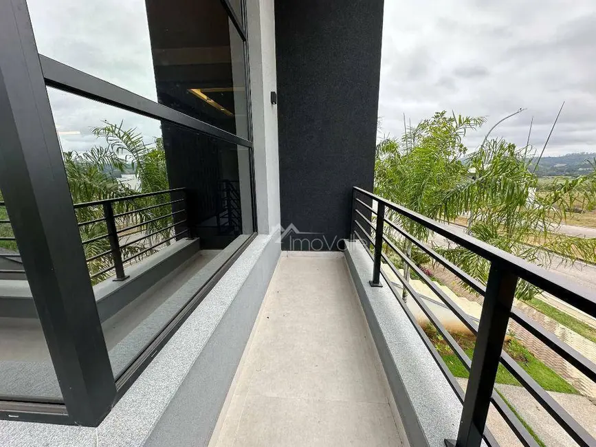 Foto 3 de Casa de Condomínio com 3 quartos à venda, 480m2 em Sao Jose Dos Campos - SP