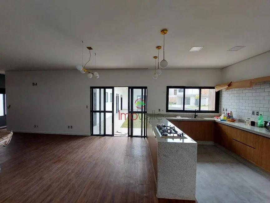 Casa de Condomínio com 4 quartos à venda, 603m2 em Sao Jose Dos Campos - SP - imagem 1 Foto 1 de Casa de Condomínio com 4 quartos à venda, 603m2 em Sao Jose Dos Campos - SP