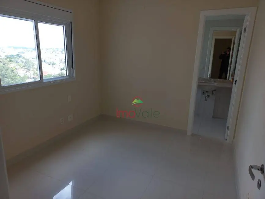 Foto 13 de Apartamento com 4 quartos para alugar, 27842m2 em Sao Jose Dos Campos - SP