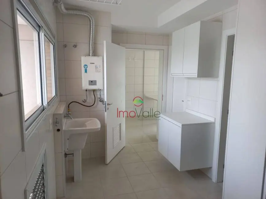 Foto 22 de Apartamento com 4 quartos para alugar, 27842m2 em Sao Jose Dos Campos - SP