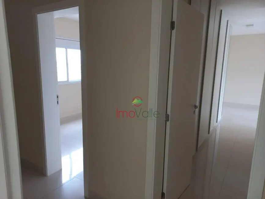 Foto 14 de Apartamento com 4 quartos para alugar, 27842m2 em Sao Jose Dos Campos - SP