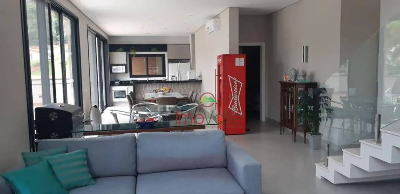 Foto 9 de Sobrado com 4 quartos à venda, 610m2 em Ubatuba - SP