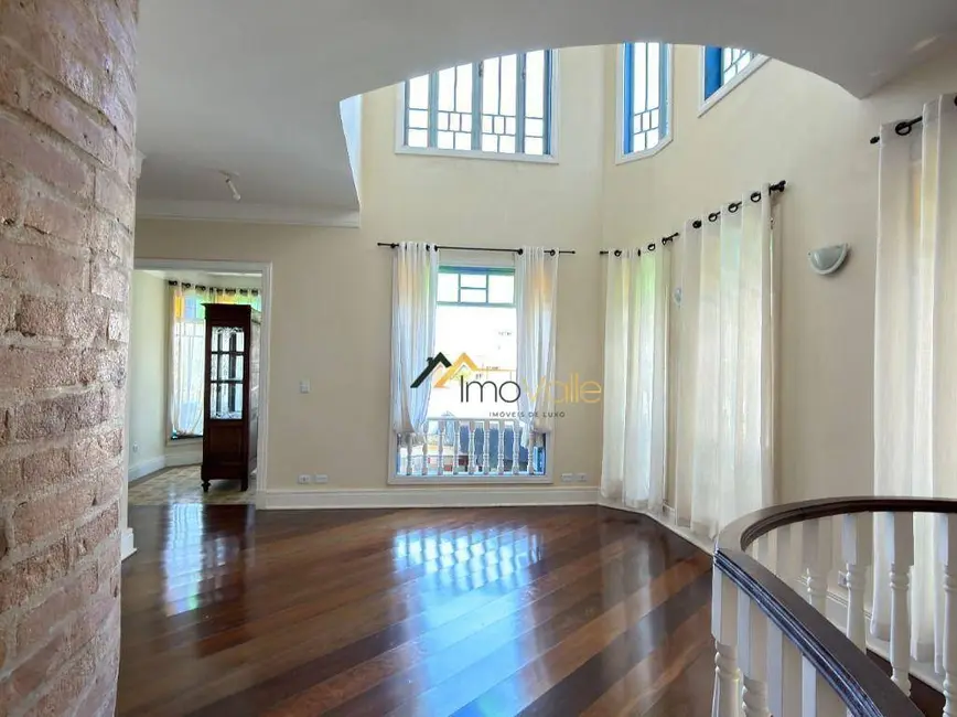 Foto 6 de Sobrado com 5 quartos para alugar, 360m2 em Sao Jose Dos Campos - SP