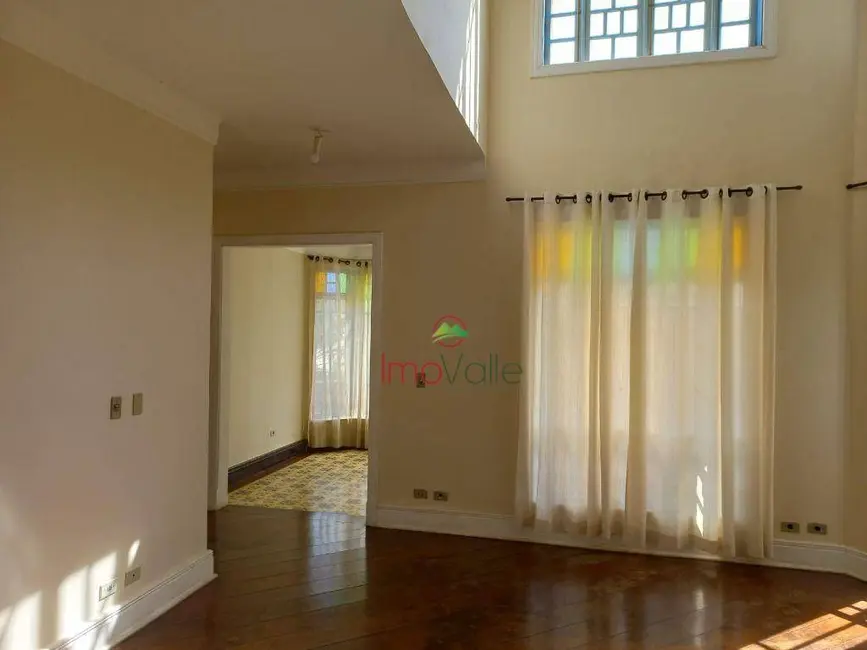 Foto 8 de Sobrado com 5 quartos para alugar, 360m2 em Sao Jose Dos Campos - SP