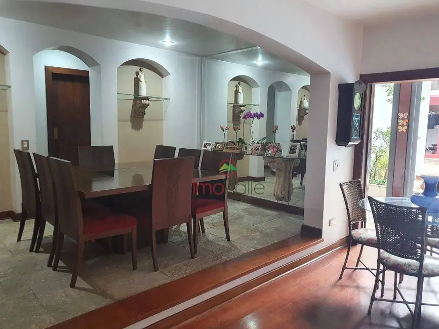 Foto 9 de Sobrado com 5 quartos à venda, 570m2 em Sao Jose Dos Campos - SP