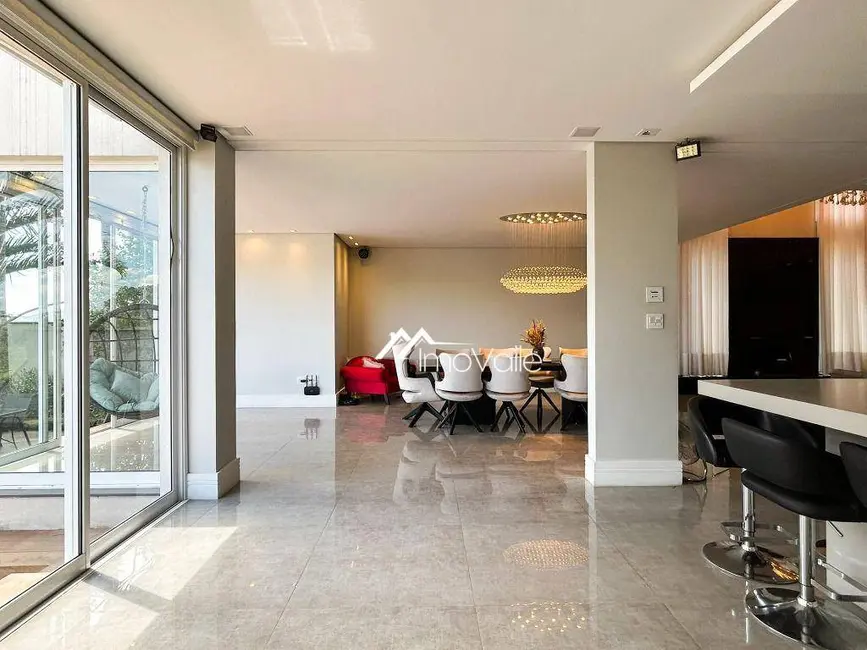 Foto 8 de Casa de Condomínio com 4 quartos à venda, 548m2 em Sao Jose Dos Campos - SP