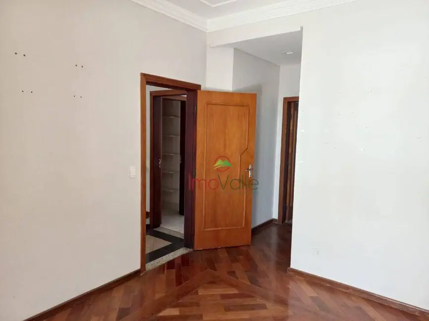 Casa de Condomínio com 4 quartos à venda e para alugar, 645m2 em Sao Jose Dos Campos - SP - imagem 9 Foto 9 de Casa de Condomínio com 4 quartos à venda e para alugar, 645m2 em Sao Jose Dos Campos - SP