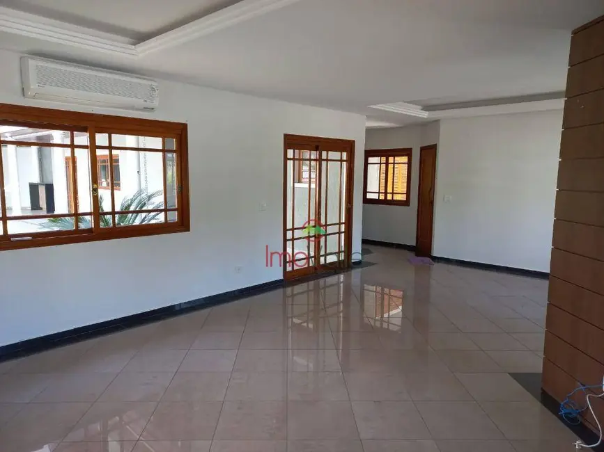 Casa de Condomínio com 4 quartos à venda e para alugar, 645m2 em Sao Jose Dos Campos - SP - imagem 3 Foto 3 de Casa de Condomínio com 4 quartos à venda e para alugar, 645m2 em Sao Jose Dos Campos - SP