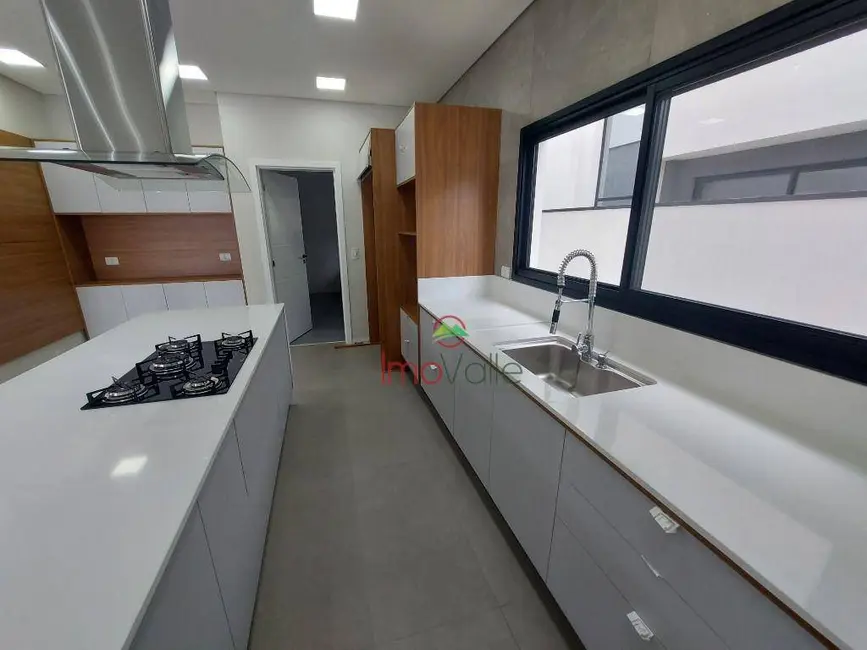 Foto 9 de Casa de Condomínio com 4 quartos à venda, 450m2 em Sao Jose Dos Campos - SP