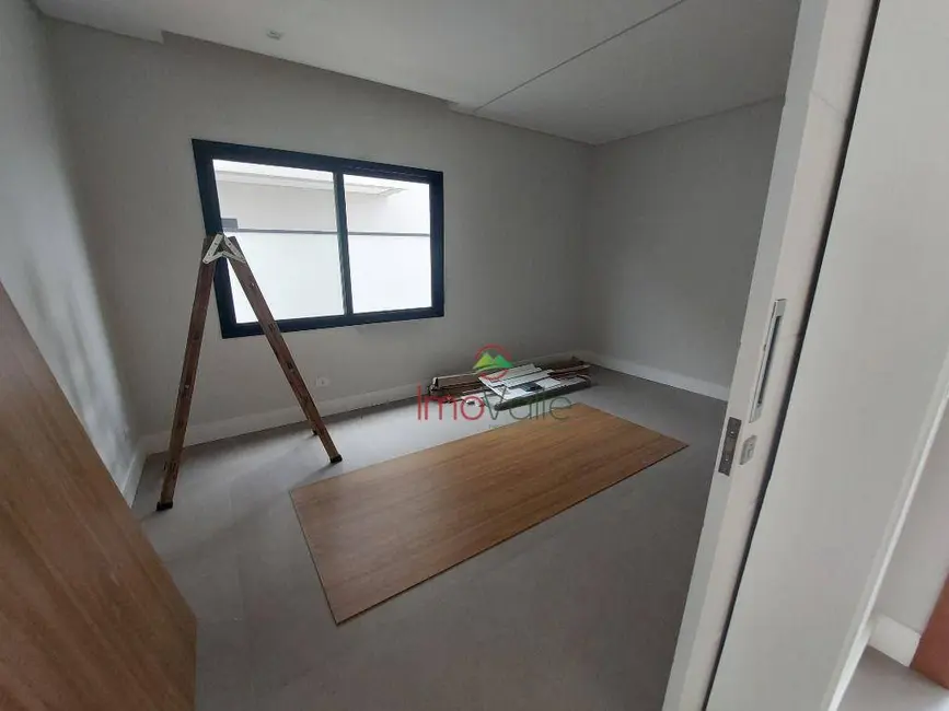 Foto 6 de Casa de Condomínio com 4 quartos à venda, 450m2 em Sao Jose Dos Campos - SP