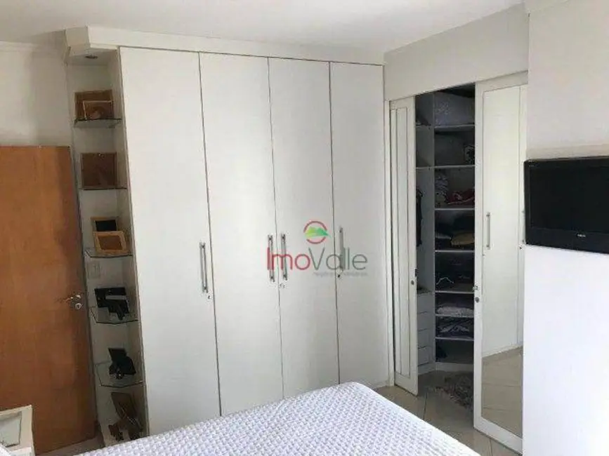 Foto 9 de Apartamento com 5 quartos à venda, 219m2 em Sao Jose Dos Campos - SP