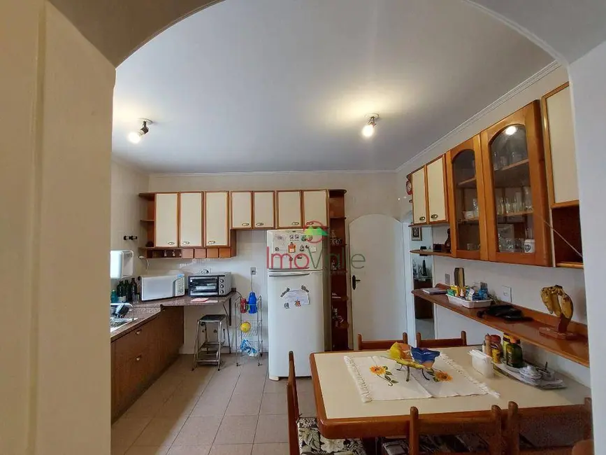 Casa de Condomínio com 3 quartos à venda, 480m2 em Sao Jose Dos Campos - SP - imagem 8 Foto 8 de Casa de Condomínio com 3 quartos à venda, 480m2 em Sao Jose Dos Campos - SP