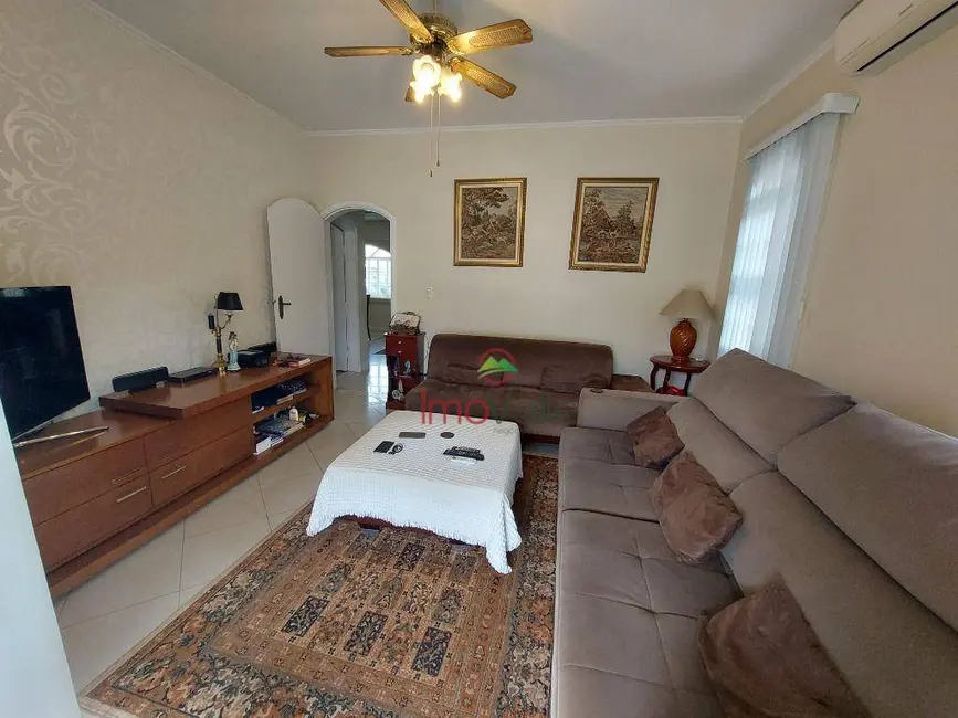 Casa de Condomínio com 3 quartos à venda, 480m2 em Sao Jose Dos Campos - SP - imagem 5 Foto 5 de Casa de Condomínio com 3 quartos à venda, 480m2 em Sao Jose Dos Campos - SP