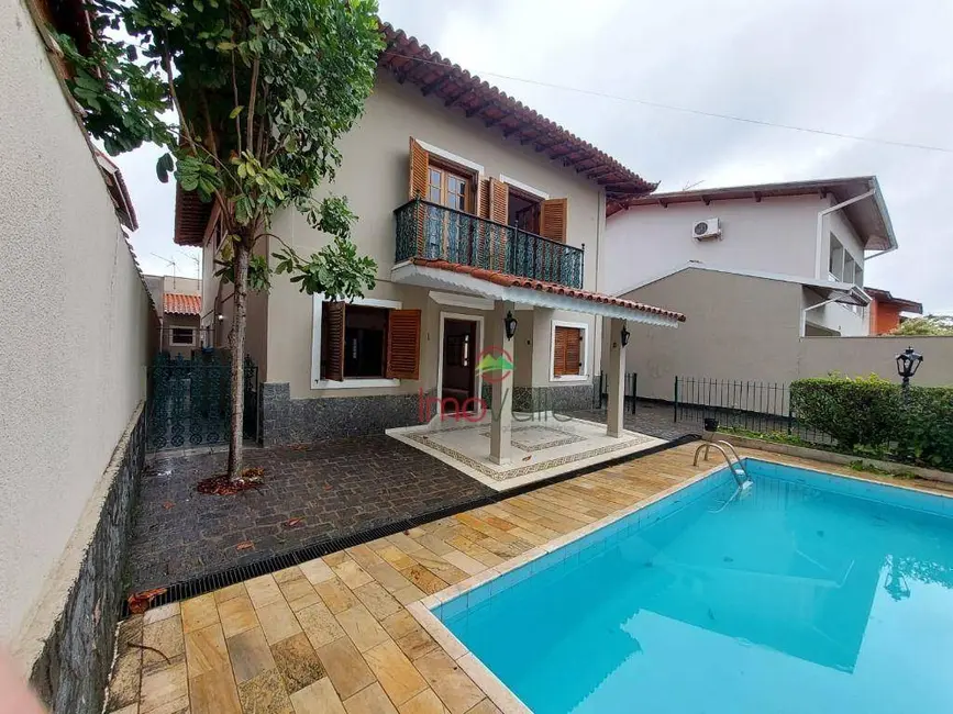 Foto 1 de Sobrado com 4 quartos para alugar, 360m2 em Sao Jose Dos Campos - SP