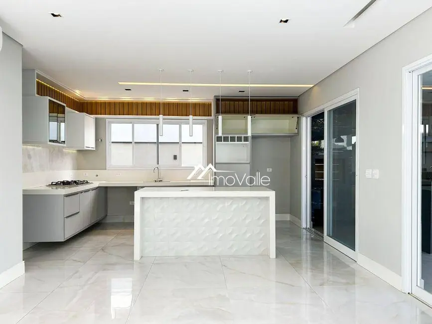 Casa de Condomínio com 4 quartos à venda, 450m2 em Sao Jose Dos Campos - SP - imagem 6 Foto 6 de Casa de Condomínio com 4 quartos à venda, 450m2 em Sao Jose Dos Campos - SP