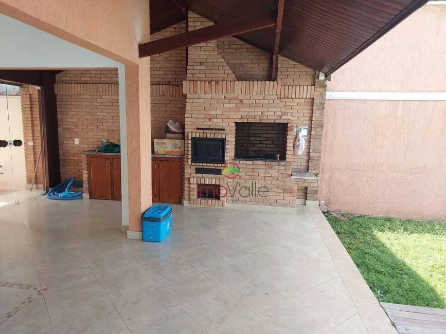 Casa de Condomínio com 3 quartos para alugar, 446m2 em Sao Jose Dos Campos - SP - imagem 2 Foto 2 de Casa de Condomínio com 3 quartos para alugar, 446m2 em Sao Jose Dos Campos - SP
