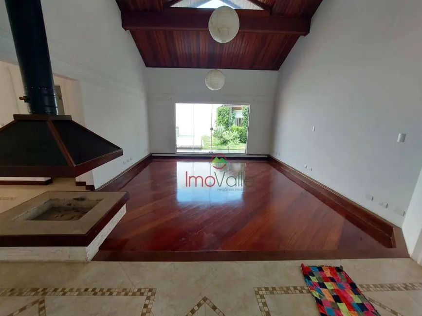 Casa de Condomínio com 3 quartos para alugar, 446m2 em Sao Jose Dos Campos - SP - imagem 8 Foto 8 de Casa de Condomínio com 3 quartos para alugar, 446m2 em Sao Jose Dos Campos - SP
