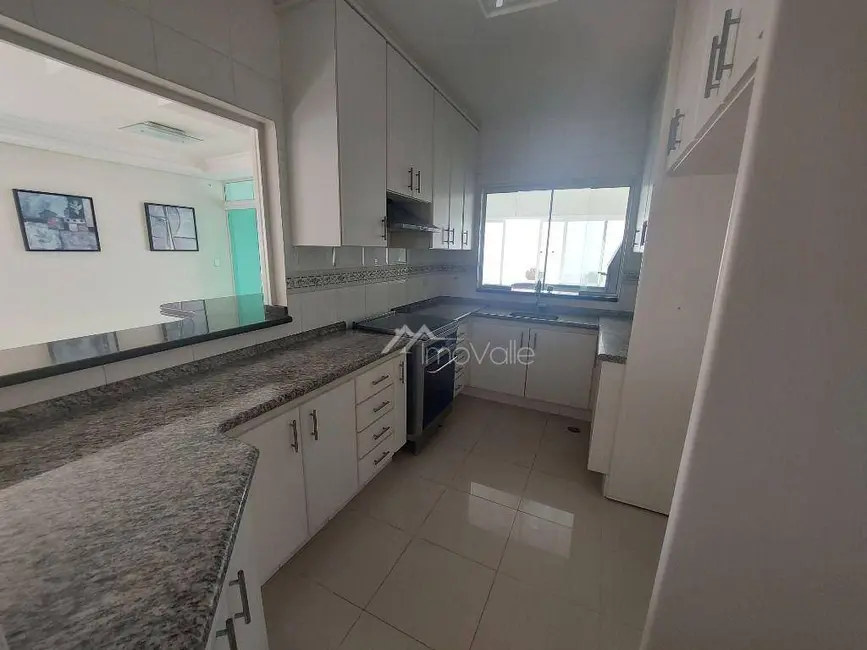 Casa de Condomínio com 5 quartos à venda e para alugar, 360m2 em Sao Jose Dos Campos - SP - imagem 9 Foto 9 de Casa de Condomínio com 5 quartos à venda e para alugar, 360m2 em Sao Jose Dos Campos - SP