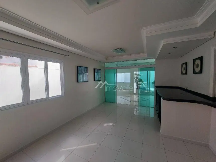 Casa de Condomínio com 5 quartos à venda e para alugar, 360m2 em Sao Jose Dos Campos - SP - imagem 4 Foto 4 de Casa de Condomínio com 5 quartos à venda e para alugar, 360m2 em Sao Jose Dos Campos - SP