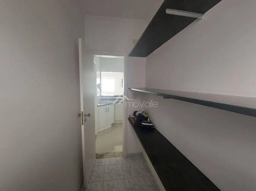 Casa de Condomínio com 5 quartos à venda e para alugar, 360m2 em Sao Jose Dos Campos - SP - imagem 5 Foto 5 de Casa de Condomínio com 5 quartos à venda e para alugar, 360m2 em Sao Jose Dos Campos - SP