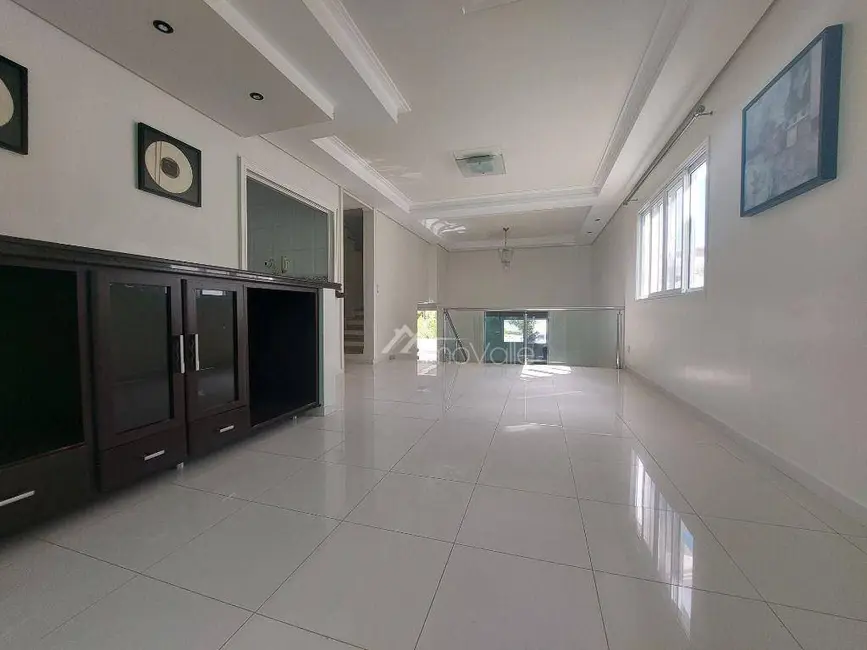 Casa de Condomínio com 5 quartos à venda e para alugar, 360m2 em Sao Jose Dos Campos - SP - imagem 3 Foto 3 de Casa de Condomínio com 5 quartos à venda e para alugar, 360m2 em Sao Jose Dos Campos - SP