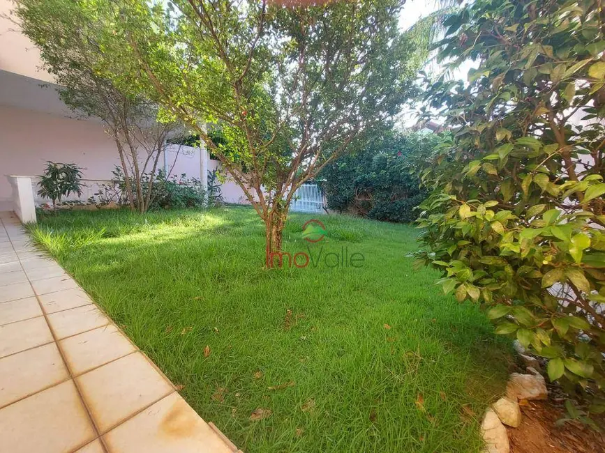 Foto 4 de Casa de Condomínio com 3 quartos para alugar, 360m2 em Sao Jose Dos Campos - SP