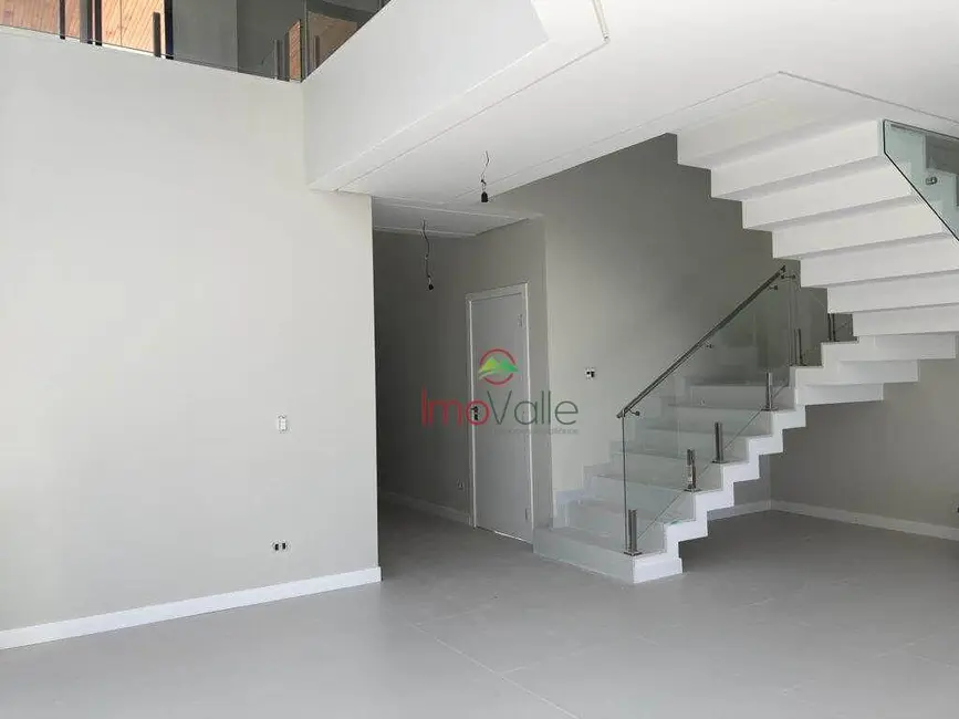 Foto 6 de Casa de Condomínio com 5 quartos à venda, 450m2 em Sao Jose Dos Campos - SP