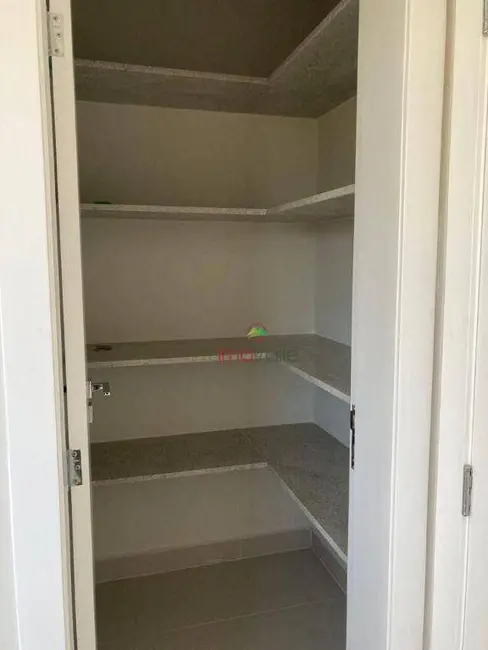 Foto 9 de Casa de Condomínio com 5 quartos à venda, 450m2 em Sao Jose Dos Campos - SP