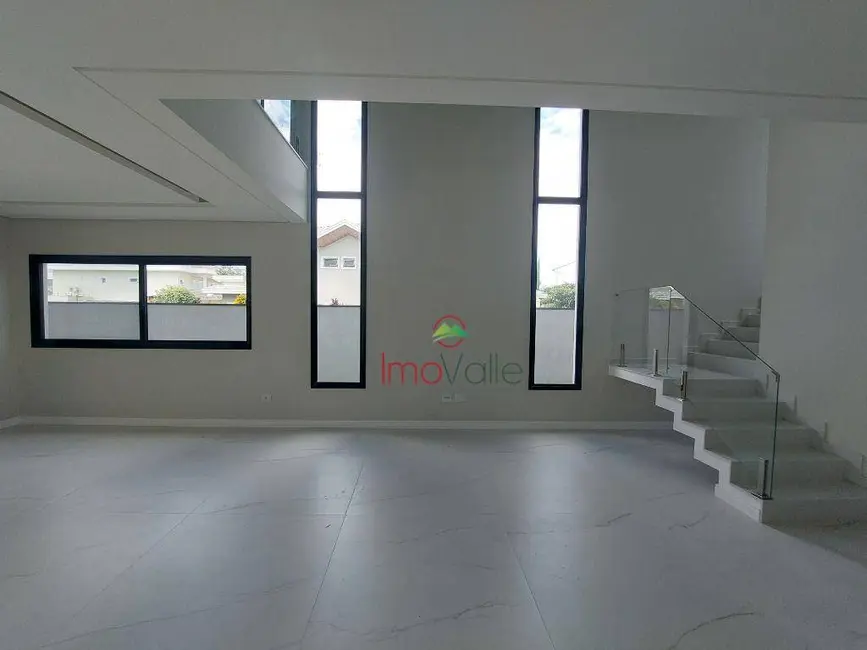 Foto 5 de Casa de Condomínio com 5 quartos à venda, 450m2 em Sao Jose Dos Campos - SP