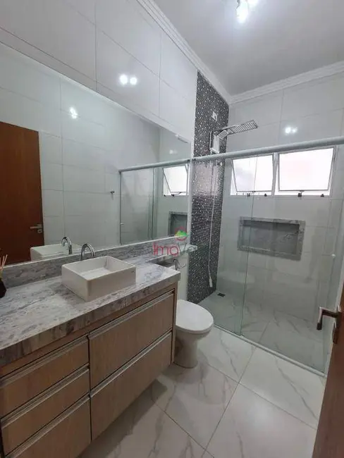 Foto 6 de Casa com 3 quartos à venda, 175m2 em Jacarei - SP
