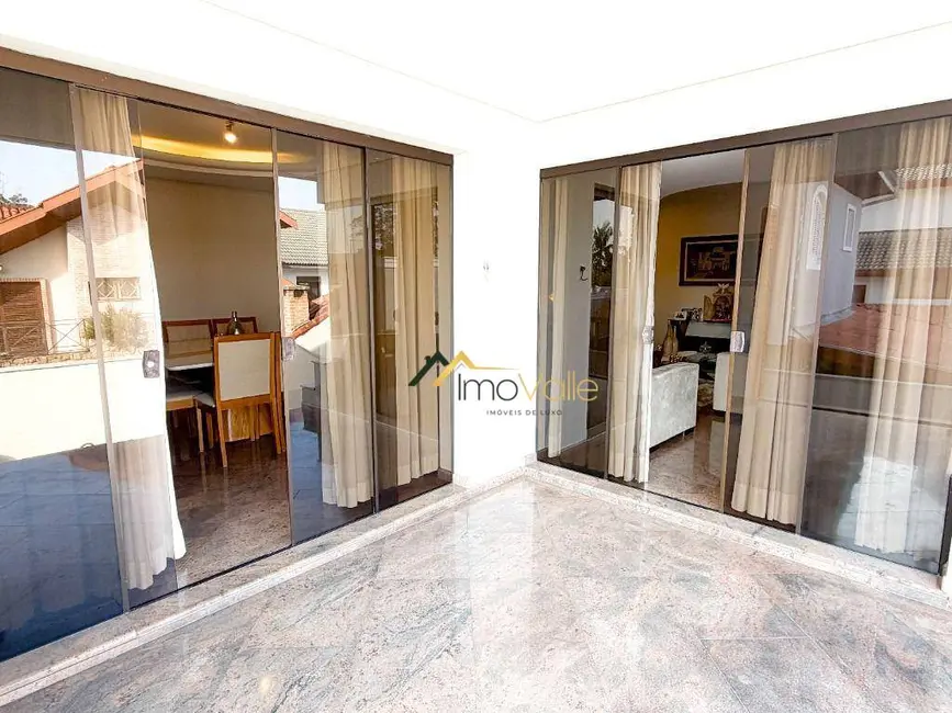 Casa de Condomínio com 4 quartos à venda e para alugar, 360m2 em Sao Jose Dos Campos - SP - imagem 5 Foto 5 de Casa de Condomínio com 4 quartos à venda e para alugar, 360m2 em Sao Jose Dos Campos - SP