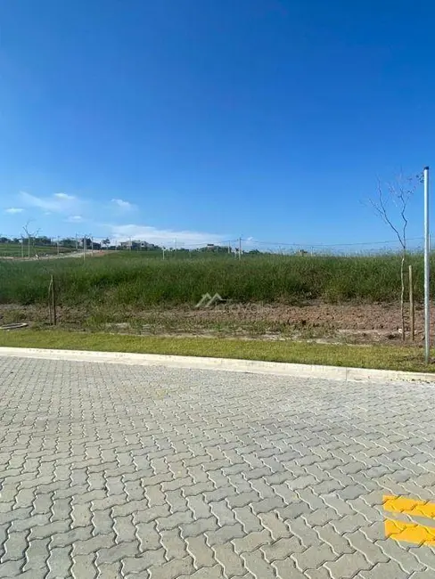 Foto 4 de Terreno / Lote à venda, 357m2 em Sao Jose Dos Campos - SP