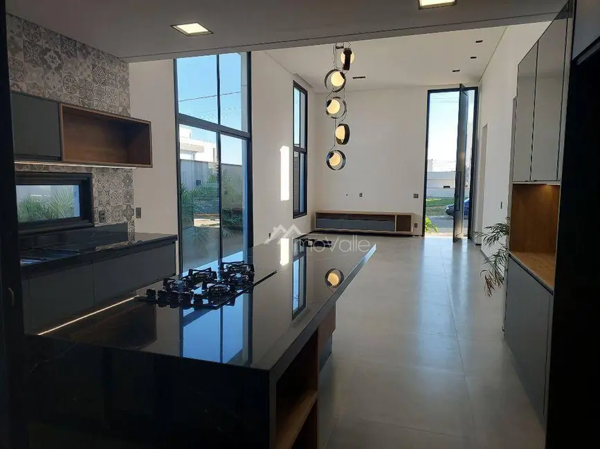 Foto 4 de Casa de Condomínio com 3 quartos à venda, 260m2 em Sao Jose Dos Campos - SP