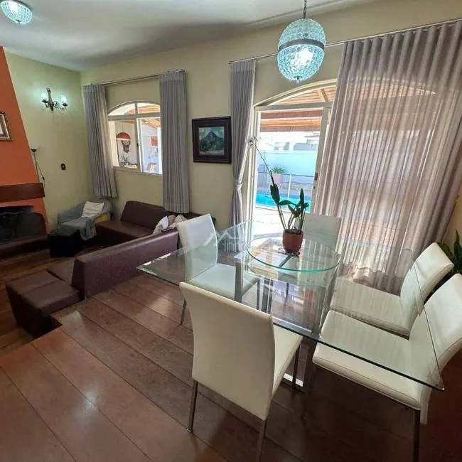 Foto 5 de Casa de Condomínio com 4 quartos à venda, 360m2 em Sao Jose Dos Campos - SP