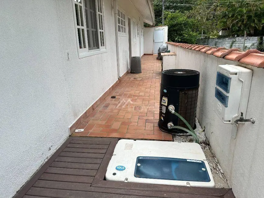 Foto 4 de Casa com 4 quartos à venda, 400m2 em Sao Sebastiao - SP