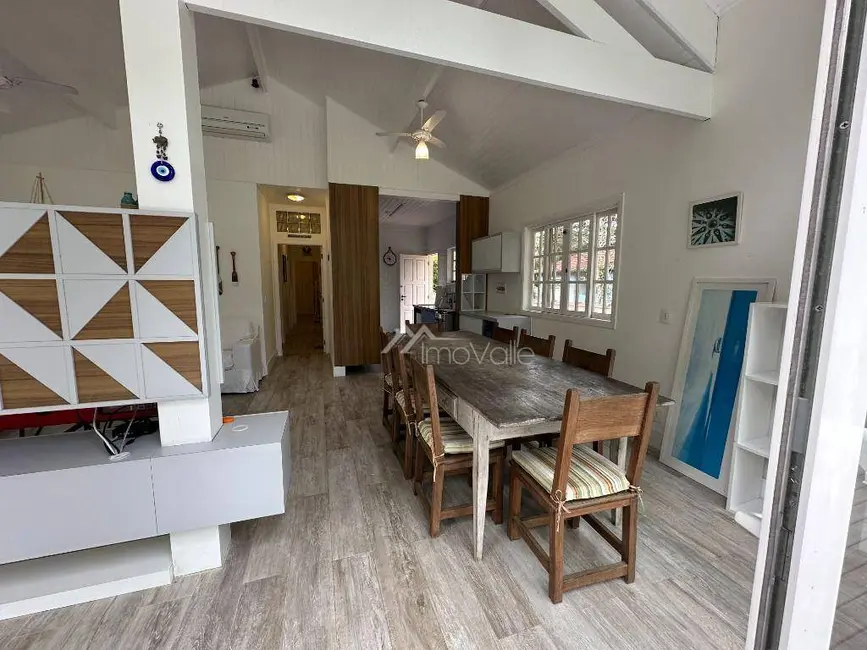 Foto 6 de Casa com 4 quartos à venda, 400m2 em Sao Sebastiao - SP