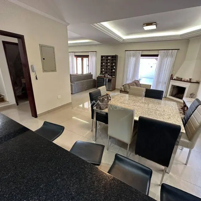 Foto 7 de Casa de Condomínio com 4 quartos à venda, 360m2 em Sao Jose Dos Campos - SP