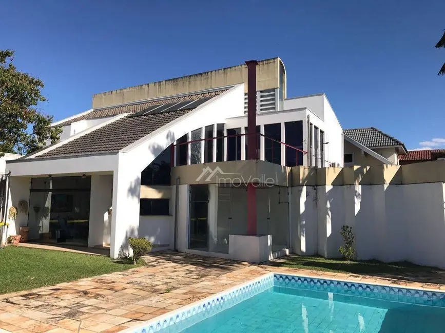 Casa de Condomínio com 4 quartos à venda, 720m2 em Sao Jose Dos Campos - SP - imagem 3 Foto 3 de Casa de Condomínio com 4 quartos à venda, 720m2 em Sao Jose Dos Campos - SP