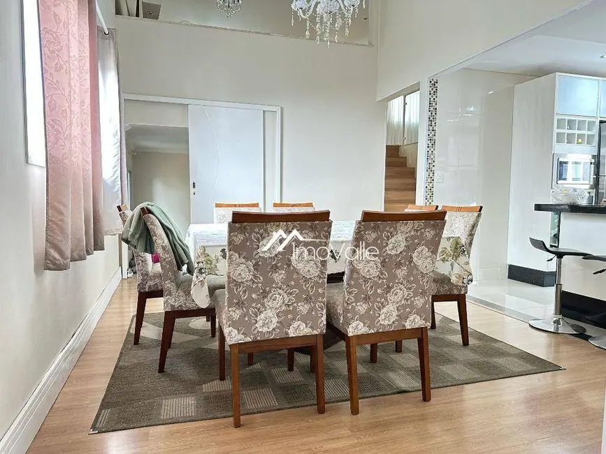 Foto 4 de Casa de Condomínio com 3 quartos à venda, 360m2 em Sao Jose Dos Campos - SP