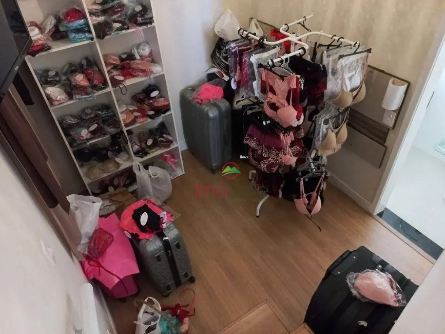 Foto 9 de Casa de Condomínio com 3 quartos à venda, 360m2 em Sao Jose Dos Campos - SP