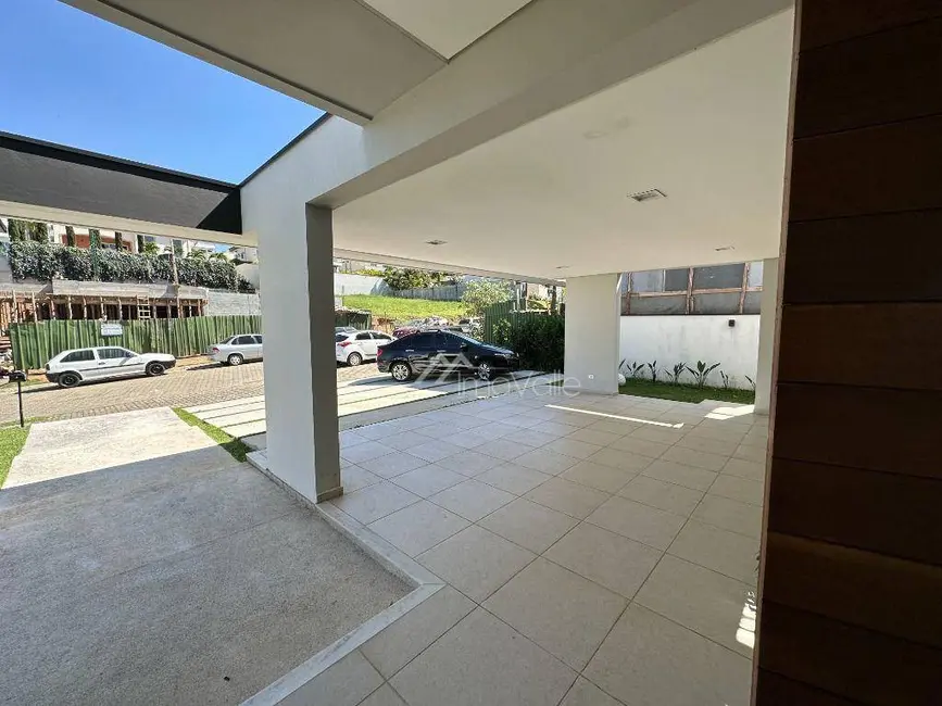 Casa de Condomínio com 4 quartos para alugar, 700m2 em Sao Jose Dos Campos - SP - imagem 4 Foto 4 de Casa de Condomínio com 4 quartos para alugar, 700m2 em Sao Jose Dos Campos - SP