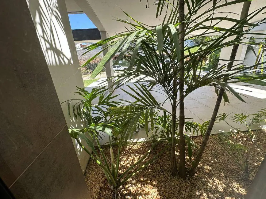 Casa de Condomínio com 4 quartos para alugar, 700m2 em Sao Jose Dos Campos - SP - imagem 2 Foto 2 de Casa de Condomínio com 4 quartos para alugar, 700m2 em Sao Jose Dos Campos - SP