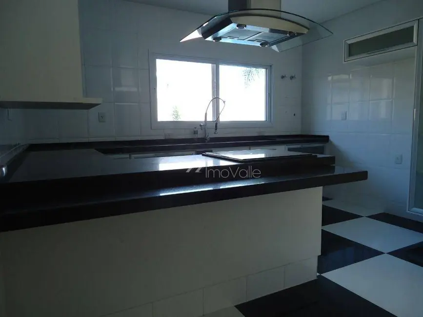 Foto 9 de Casa de Condomínio com 4 quartos à venda, 360m2 em Sao Jose Dos Campos - SP