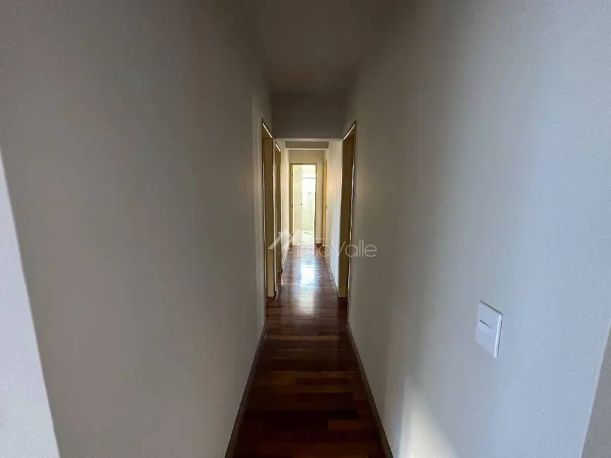 Apartamento com 4 quartos à venda e para alugar, 133m2 em Sao Jose Dos Campos - SP - imagem 3 Foto 3 de Apartamento com 4 quartos à venda e para alugar, 133m2 em Sao Jose Dos Campos - SP
