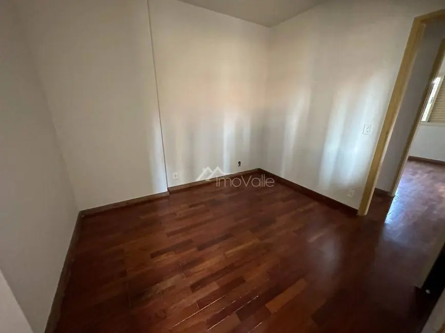 Apartamento com 4 quartos à venda e para alugar, 133m2 em Sao Jose Dos Campos - SP - imagem 8 Foto 8 de Apartamento com 4 quartos à venda e para alugar, 133m2 em Sao Jose Dos Campos - SP