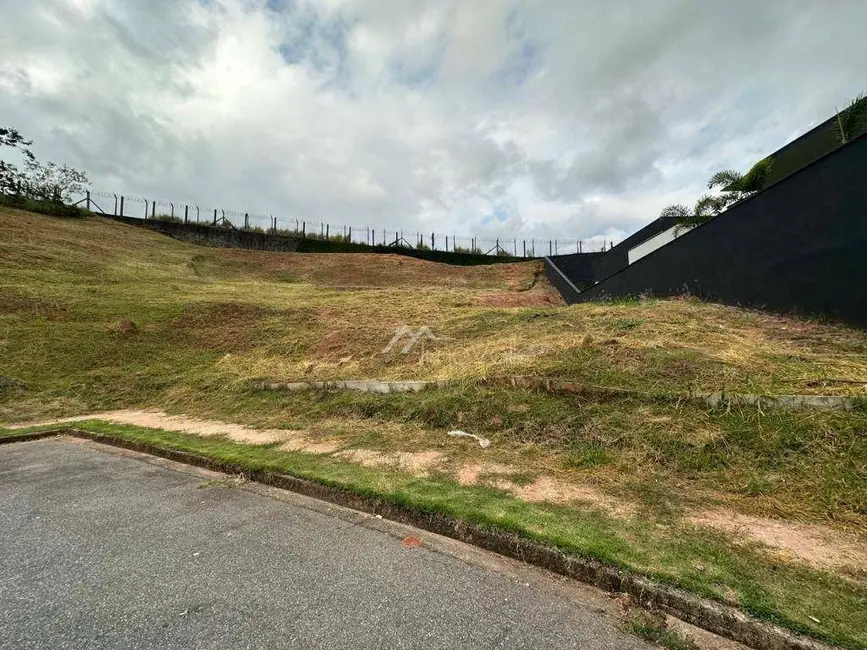 Foto 3 de Terreno / Lote à venda, 725m2 em Sao Jose Dos Campos - SP