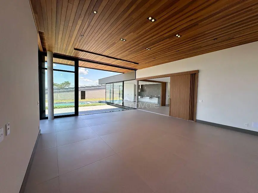 Casa de Condomínio com 4 quartos à venda, 995m2 em Sao Jose Dos Campos - SP - imagem 5 Foto 5 de Casa de Condomínio com 4 quartos à venda, 995m2 em Sao Jose Dos Campos - SP