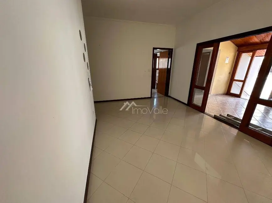 Casa de Condomínio com 4 quartos à venda, 360m2 em Sao Jose Dos Campos - SP - imagem 9 Foto 9 de Casa de Condomínio com 4 quartos à venda, 360m2 em Sao Jose Dos Campos - SP