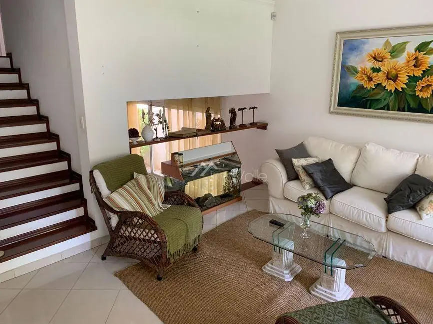 Foto 8 de Casa com 3 quartos à venda, 373m2 em Sao Jose Dos Campos - SP