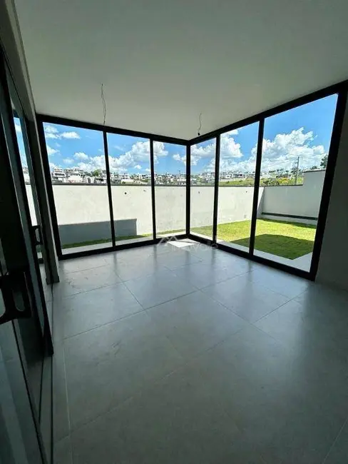 Casa de Condomínio com 3 quartos à venda, 451m2 em Sao Jose Dos Campos - SP - imagem 4 Foto 4 de Casa de Condomínio com 3 quartos à venda, 451m2 em Sao Jose Dos Campos - SP